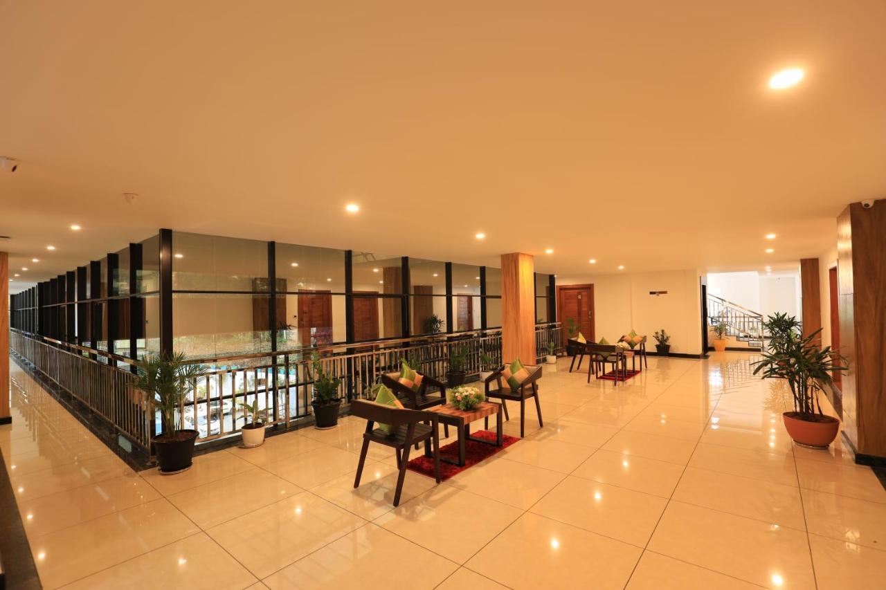 Amuse Vista Resorts And Spa Anachal Exterior foto