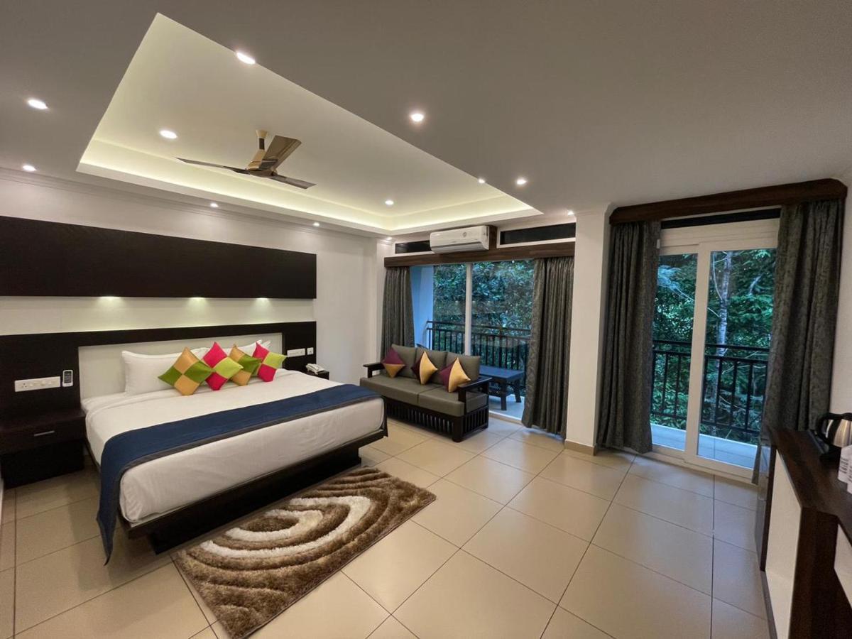 Amuse Vista Resorts And Spa Anachal Exterior foto