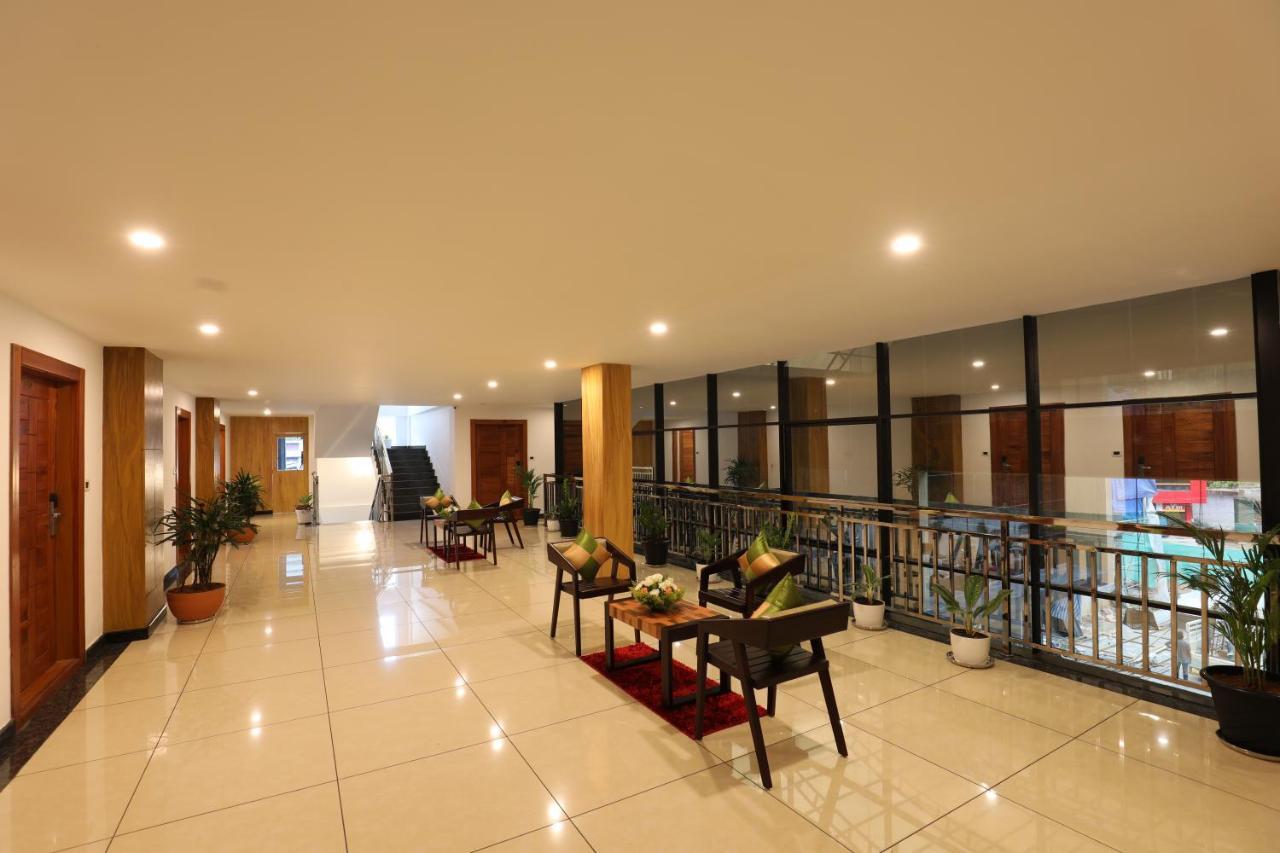 Amuse Vista Resorts And Spa Anachal Exterior foto