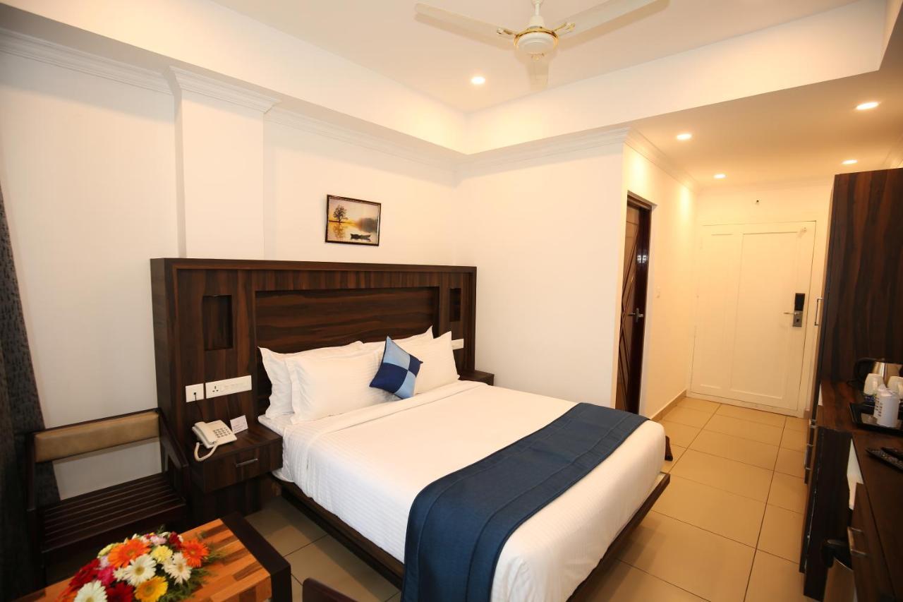 Amuse Vista Resorts And Spa Anachal Exterior foto